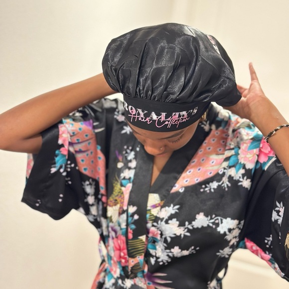 BONNET - Picture 4 of 4